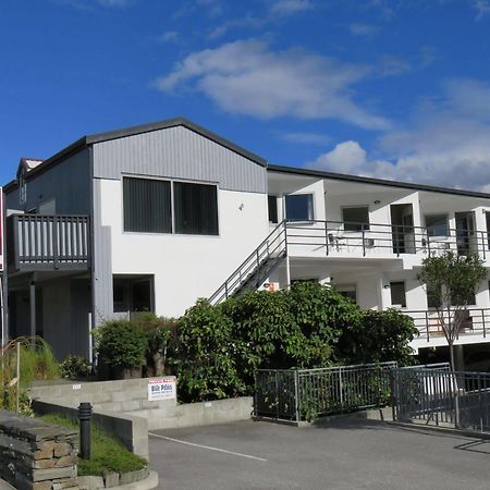 Caples Court Motel & Apartments Queenstown Exterior photo