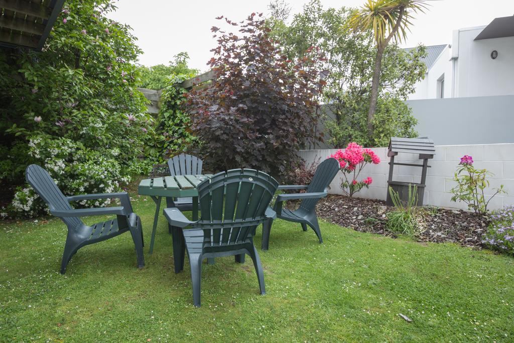 Caples Court Motel & Apartments Queenstown Room photo