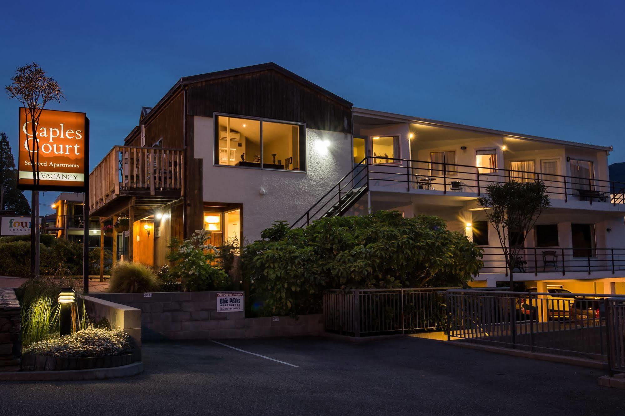 Caples Court Motel & Apartments Queenstown Exterior photo